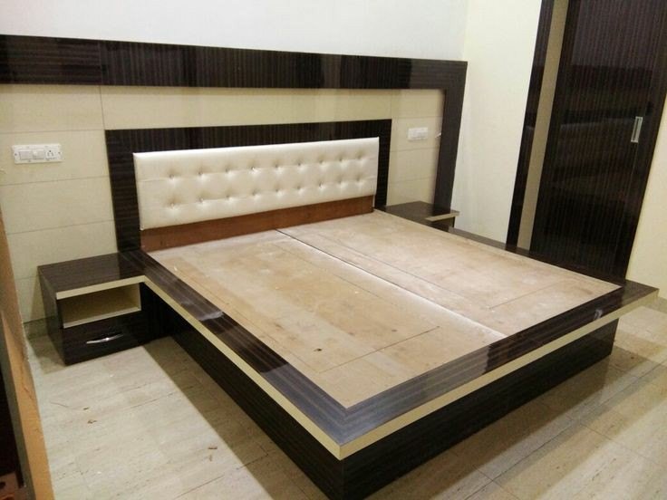 Teal chaise lounge diwan upholstered by Aman Sofa Expert in Ghaziabad